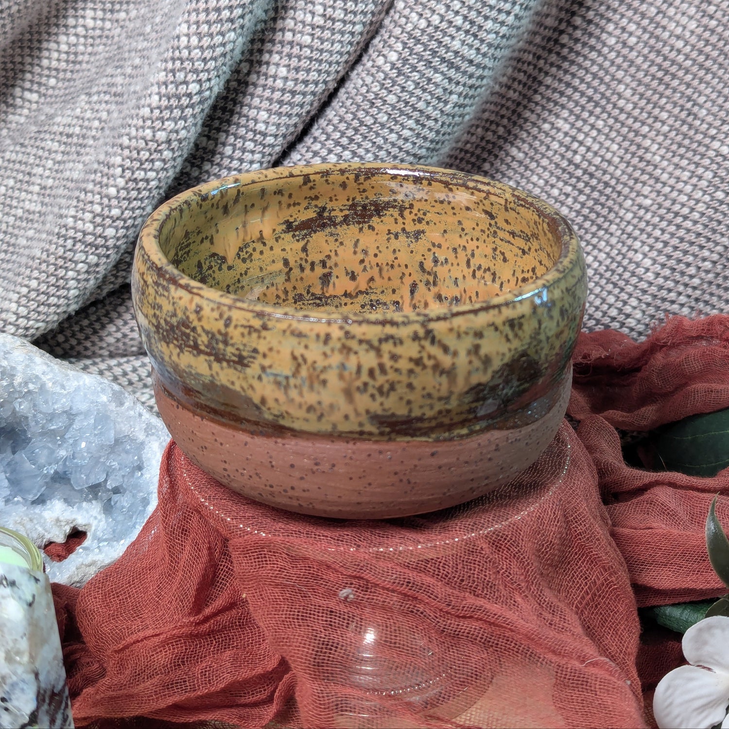 Speckled Oyster Matcha Bowl